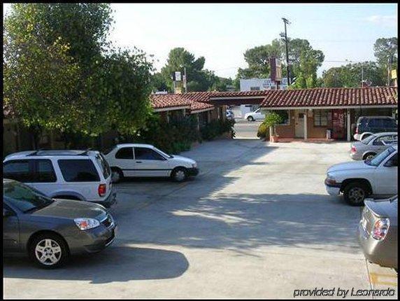 Motel El Patio 2*